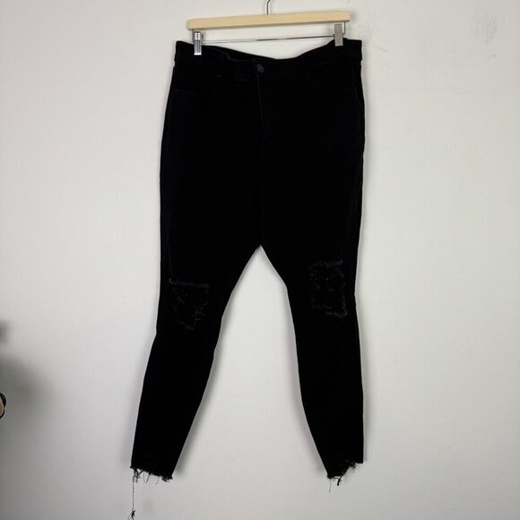 American Eagle Jeans Womens Size 20 Regular Black High Rise Jegging Distressed - Picture 1 of 7